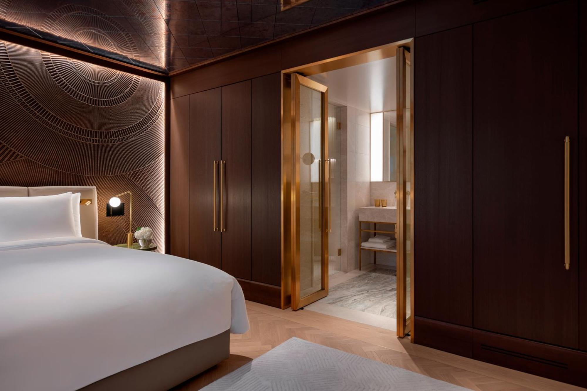 Almanac Palais Vienna酒店 外观 照片 A bedroom at The London Edition