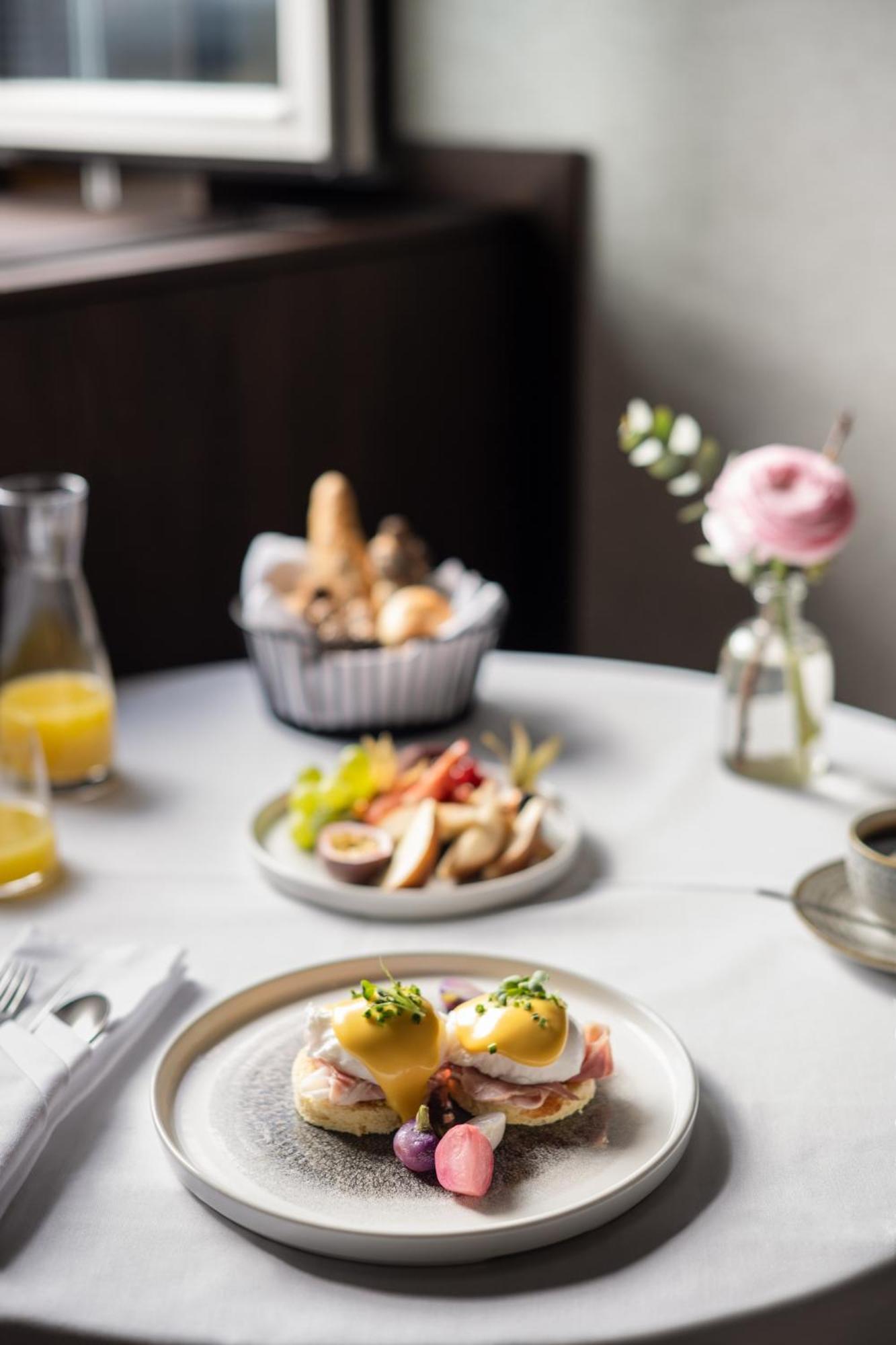 Almanac Palais Vienna酒店 外观 照片 A breakfast table